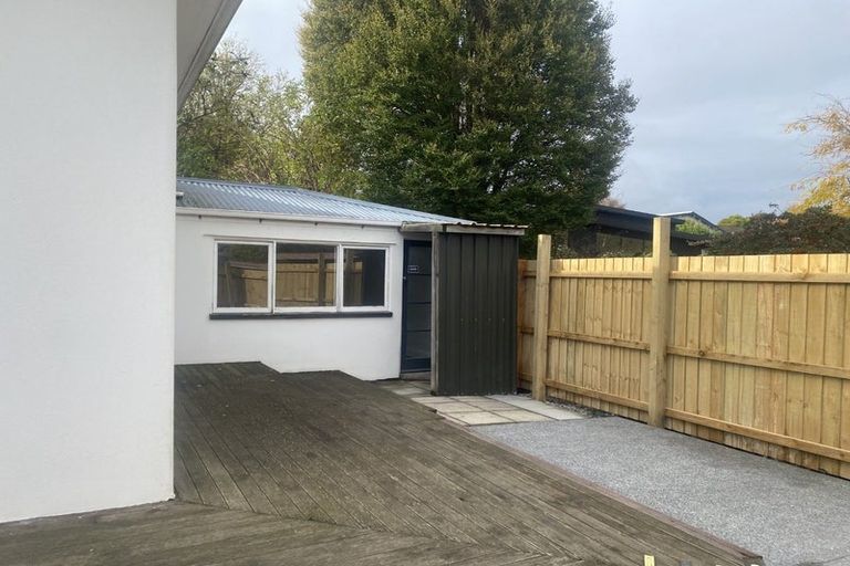 Photo of property in 7 Aorangi Road, Bryndwr, Christchurch, 8053