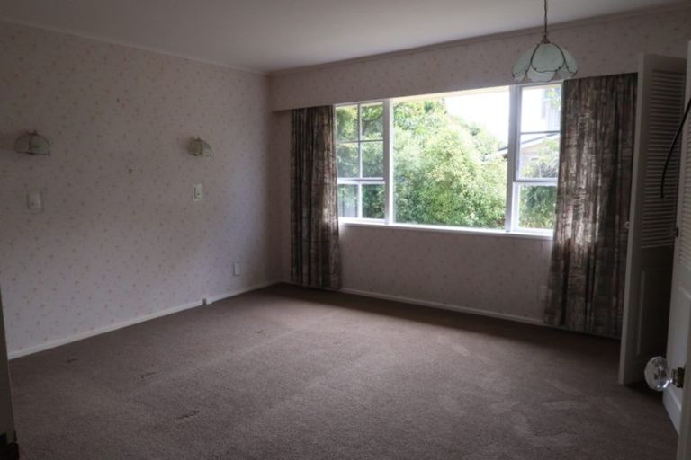 Photo of property in 75 Nimmo Avenue East, Waikanae, 5036