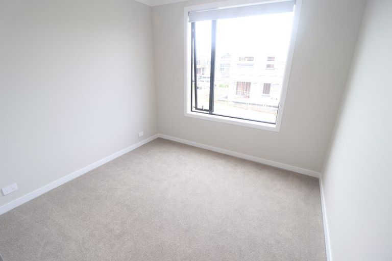 Photo of property in 21 Harewood Street, Whenuapai, Auckland, 0618