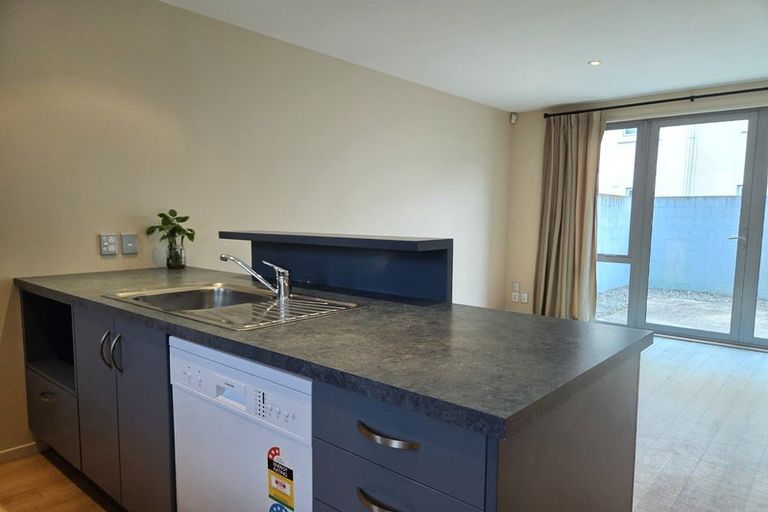 Photo of property in 972b Colombo Street, St Albans, Christchurch, 8014