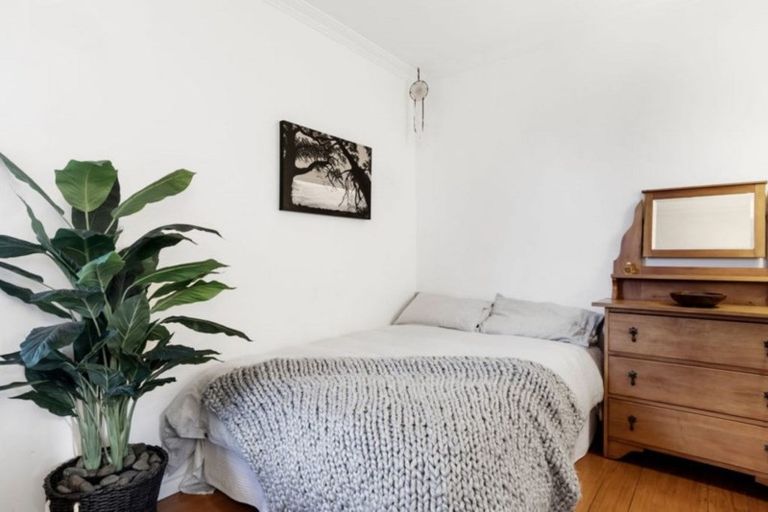 Photo of property in 55 Pitau Road, Mount Maunganui, 3116