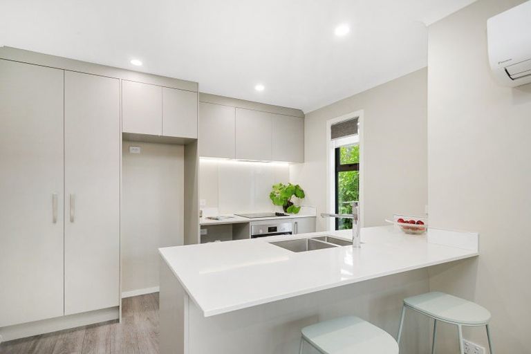 Photo of property in 6d Te Whiti Grove, Waterloo, Lower Hutt, 5011