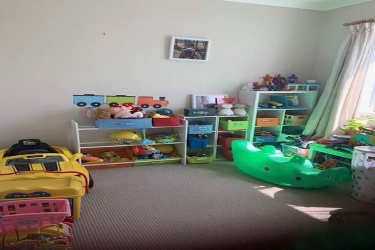 Photo of property in 6 Karson Place, Flat Bush, Auckland, 2016