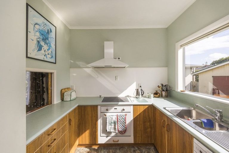 Photo of property in 7 Moerangi Street, West End, Palmerston North, 4410