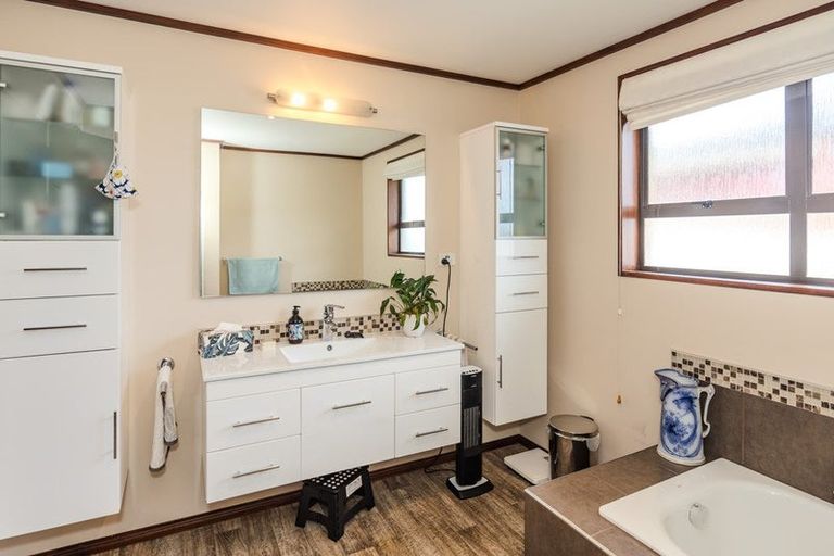 Photo of property in 23 Leven Street, South Hill, Oamaru, 9400