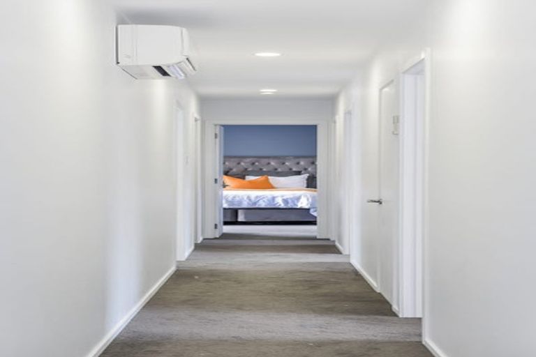 Photo of property in 69 Grandvista Drive, Green Island, Dunedin, 9018