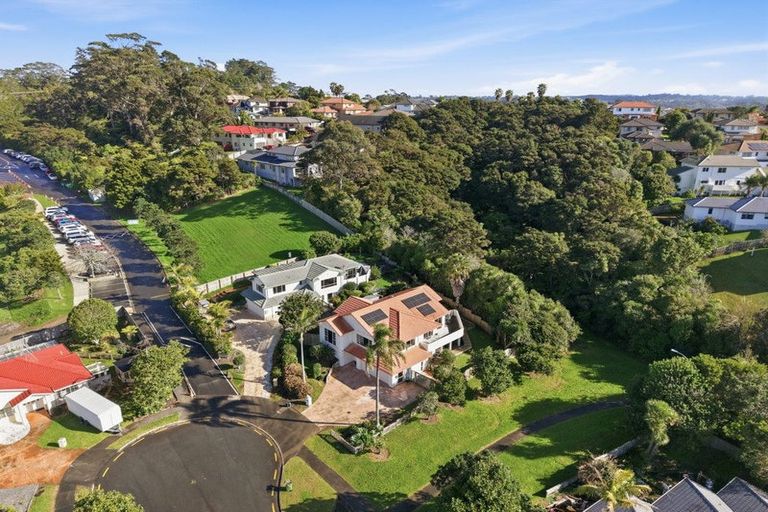 Photo of property in 27 Westminster Gardens, Unsworth Heights, Auckland, 0632