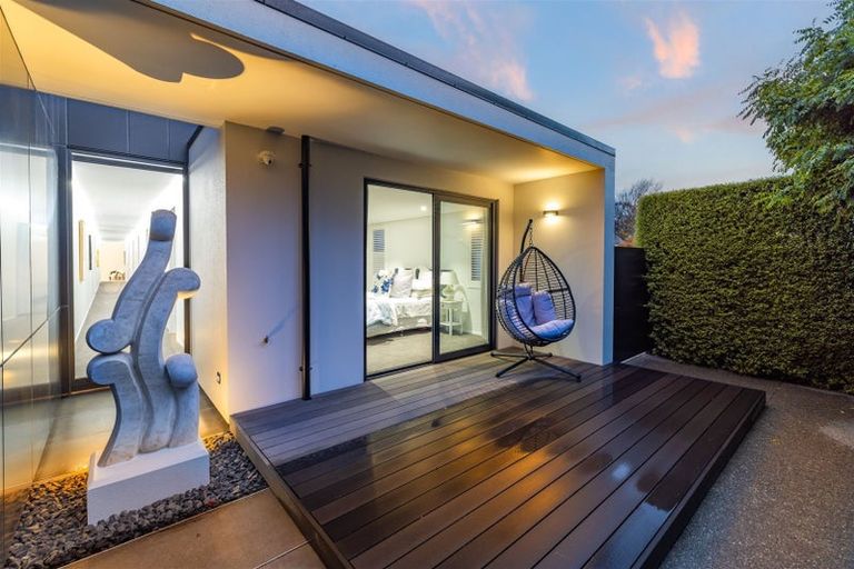 Photo of property in 31 Waiwetu Street, Fendalton, Christchurch, 8052