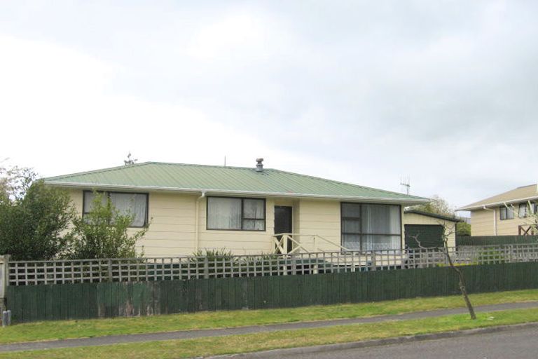 Photo of property in 4 Ruby Place, Pukehangi, Rotorua, 3015