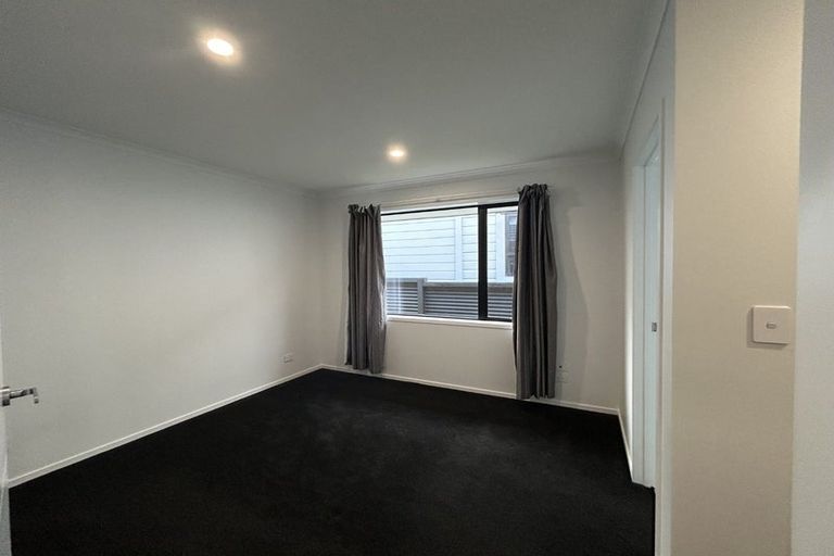 Photo of property in 40a Collins Street, Hawera, 4610