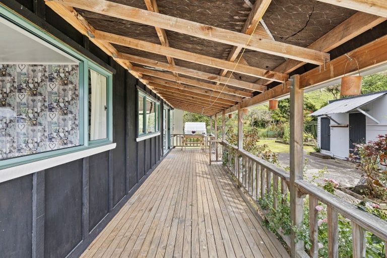Photo of property in 21 Broadway, Mangaweka, 4797