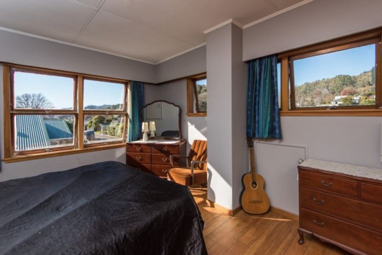 Photo of property in 16 Gorrie Street, Nelson South, Nelson, 7010