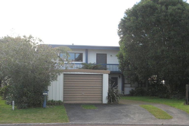 Photo of property in 5 Norfolk Place, Tairua, 3508