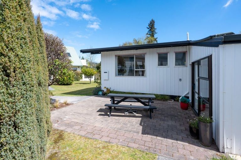 Photo of property in 22 Angela Place, Kinloch, Taupo, 3377