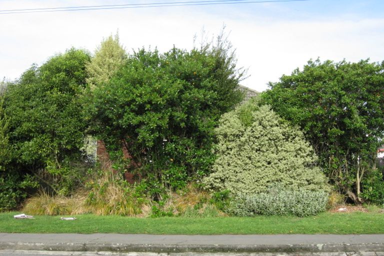 Photo of property in 181 Langdons Road, Northcote, Christchurch, 8052