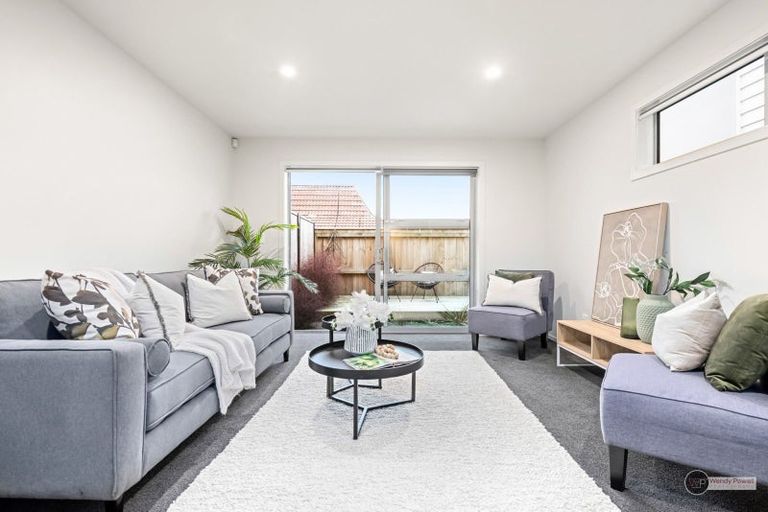 Photo of property in 45 Mcgrath Way, Taita, Lower Hutt, 5011