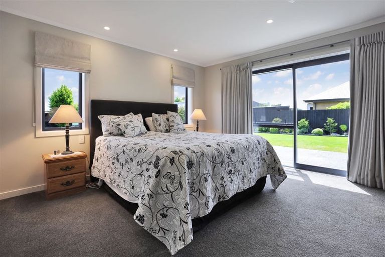 Photo of property in 7 Whiteoak Grove, Tinwald, Ashburton, 7700