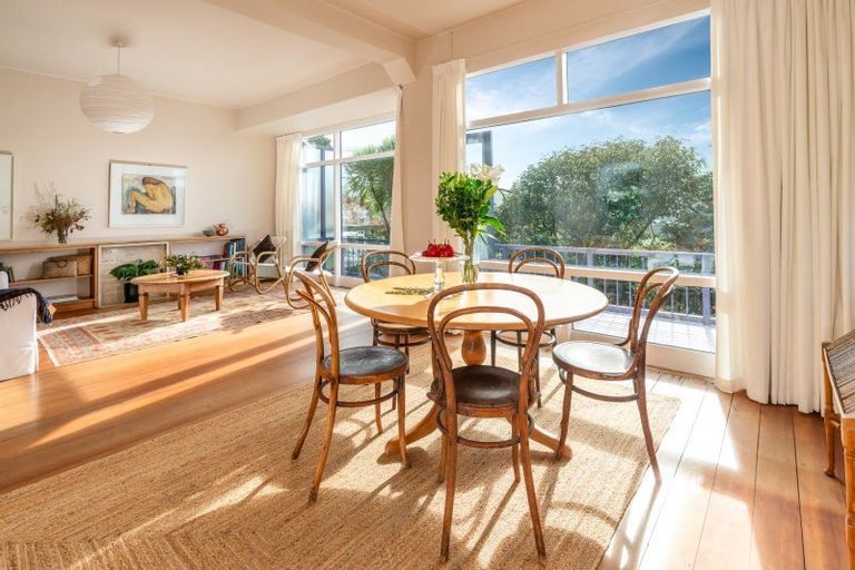 Photo of property in 32 Wade Street, Wadestown, Wellington, 6012