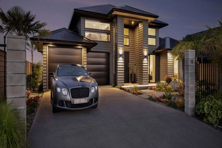 Photo of property in 13 Awatea Drive, Whitianga, 3510