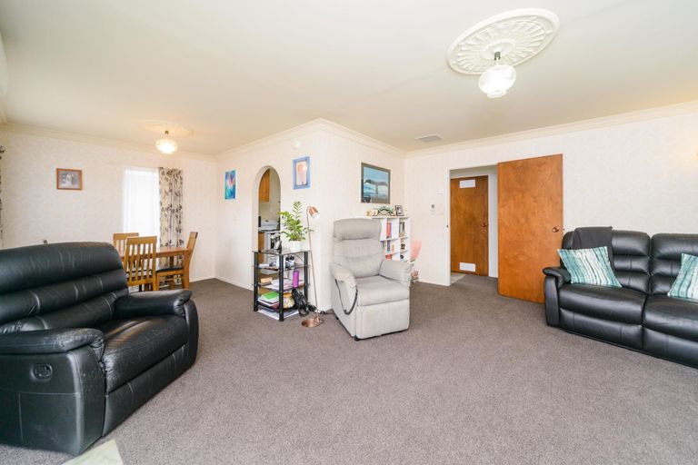 Photo of property in 101d Church Street, West End, Palmerston North, 4412