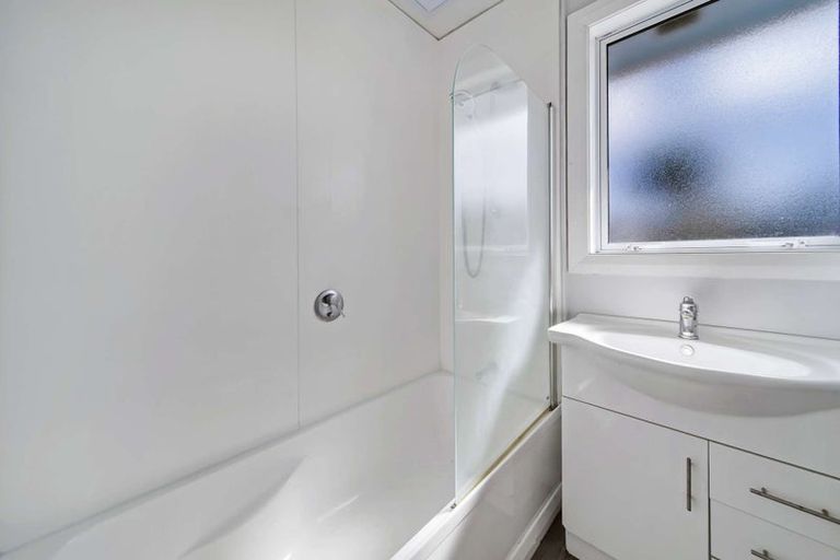 Photo of property in 41a Tilford Street, Woolston, Christchurch, 8062