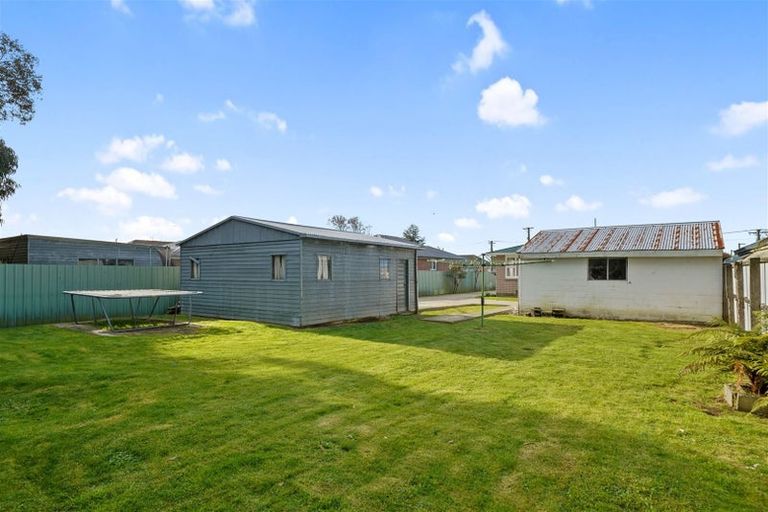 Photo of property in 17 Victors Road, Hoon Hay, Christchurch, 8025