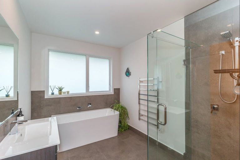 Photo of property in 54 Kanuka Drive, Waitarere, Levin, 5510