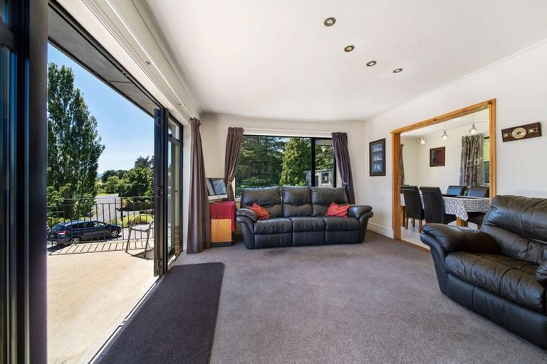 Photo of property in 12 Peel Street, Allanton, Mosgiel, 9092