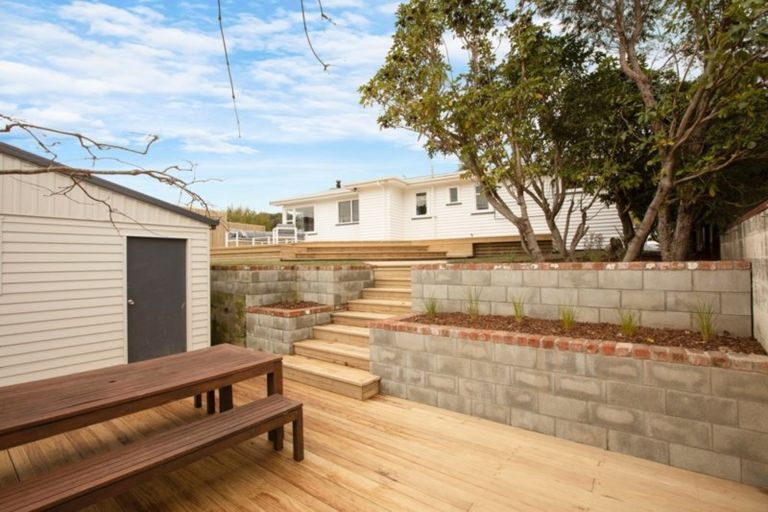 Photo of property in 76 Hampden Street, Picton, 7220