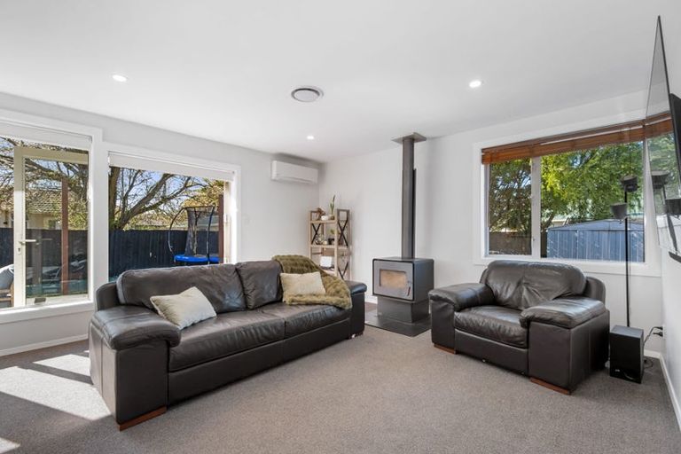 Photo of property in 68b Highsted Road, Bishopdale, Christchurch, 8053