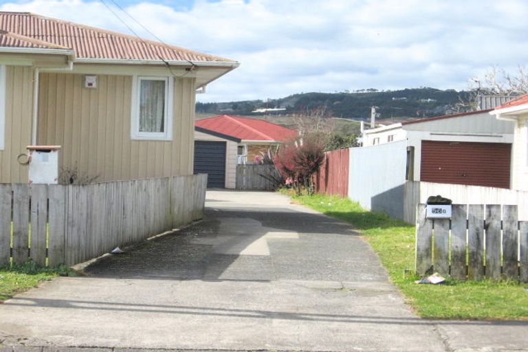 Photo of property in 56 Sutton Crescent, Papakura, 2110
