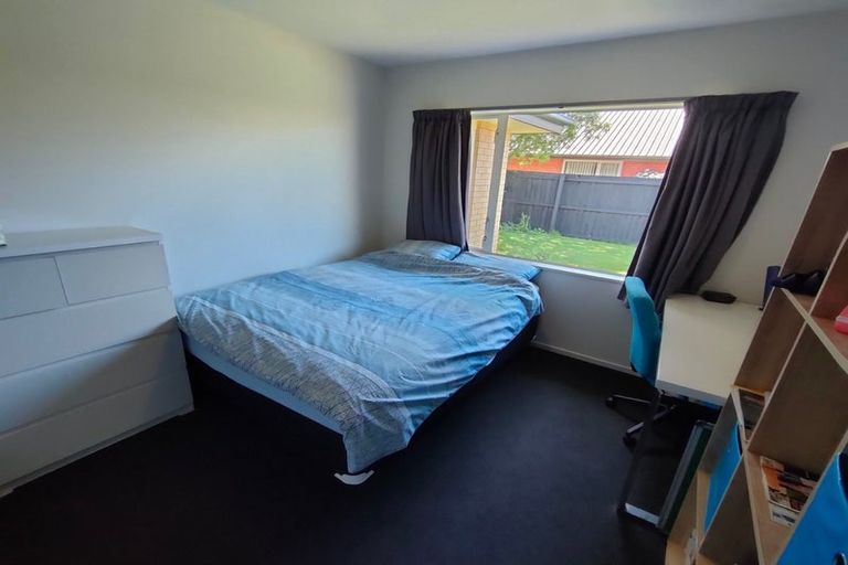Photo of property in 6 Rawei Place, Harewood, Christchurch, 8051