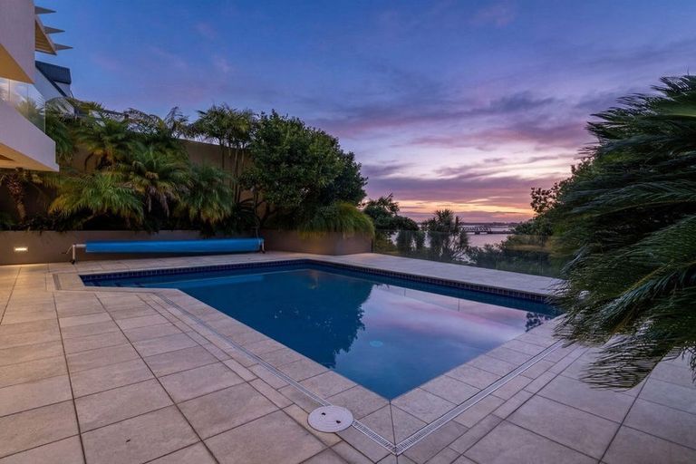 Photo of property in 1/14 First Avenue, Avenues, Whangarei, 0110