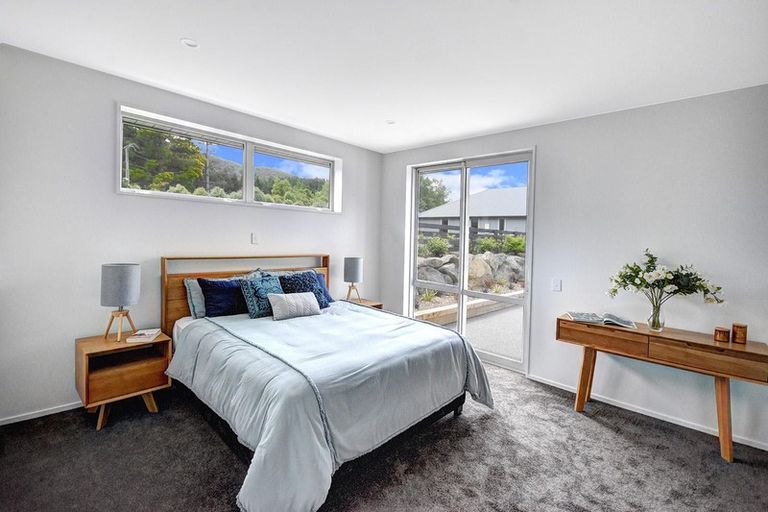 Photo of property in 8 Redwoods Lane, Helensburgh, Dunedin, 9010