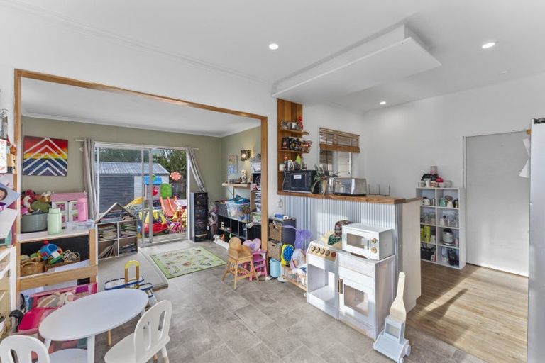 Photo of property in 9 Montgomery Street, Levin, 5510