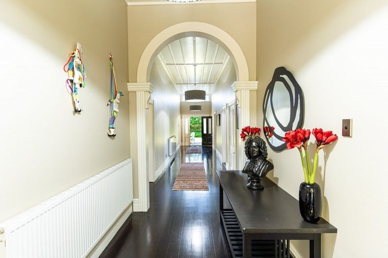 Photo of property in 16 Bond Street, Marton, 4710