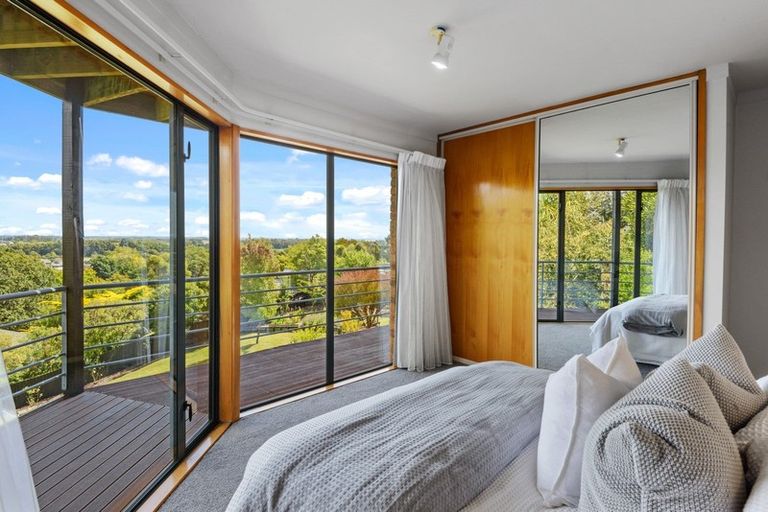 Photo of property in 12 Lucknow Place, Cashmere, Christchurch, 8022