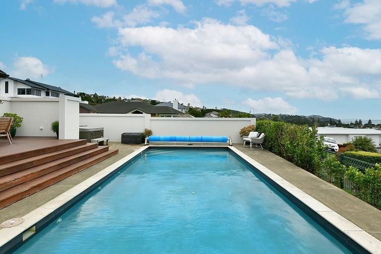 Photo of property in 51 The Ritz, Orewa, 0931