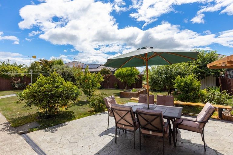 Photo of property in 16 Glover Crescent, Blenheim, 7201