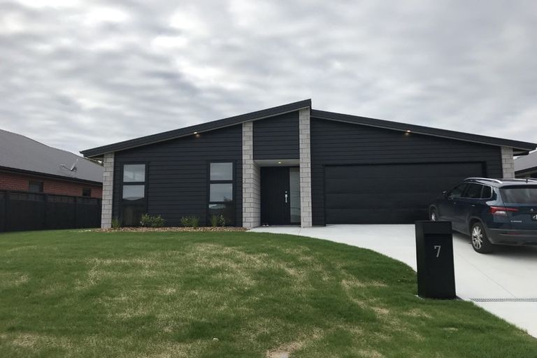 Photo of property in 7 Jarrett Terrace, Leamington, Cambridge, 3432