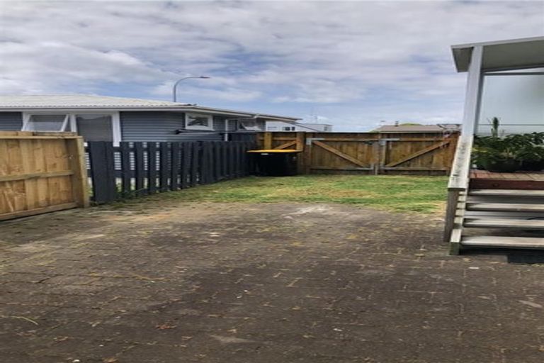 Photo of property in 35 Concord Avenue, Mount Maunganui, 3116