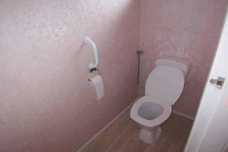 Photo of property in 2/9 Player Place, Shirley, Christchurch, 8061