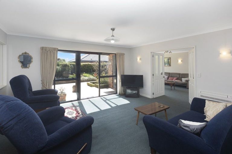 Photo of property in 29 Marble Wood Drive, Papanui, Christchurch, 8053