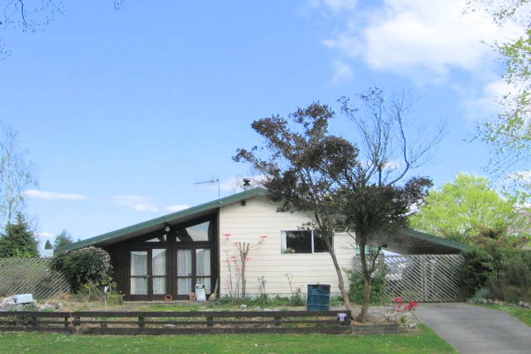 Photo of property in 10 Tania Crescent, Western Heights, Rotorua, 3015