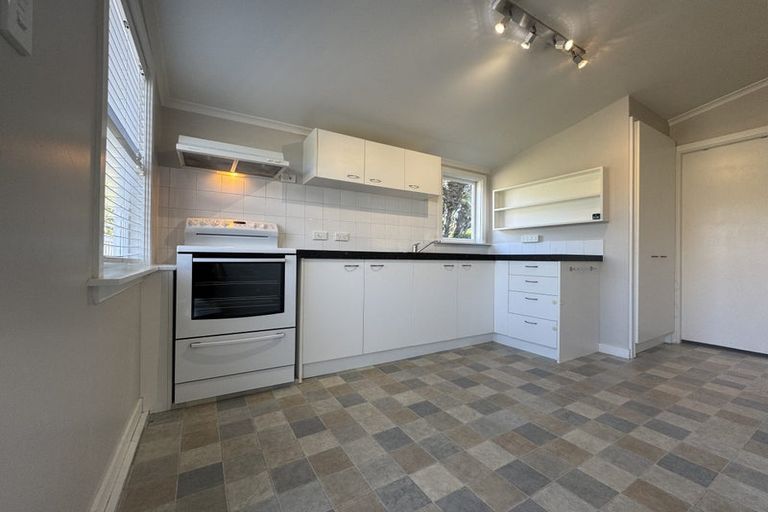 Photo of property in 196 Guthries Road, Belfast, Christchurch, 8051