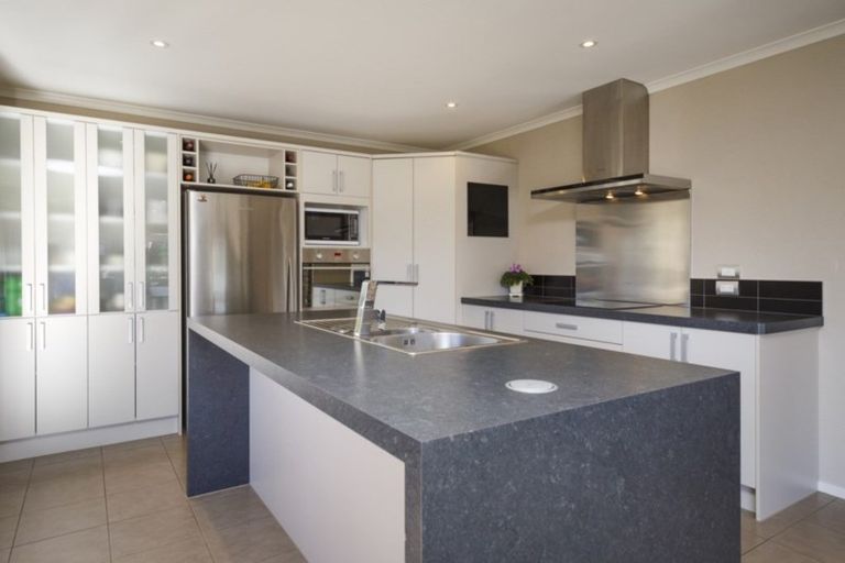 Photo of property in 10 Doncaster Court, Awapuni, Palmerston North, 4412