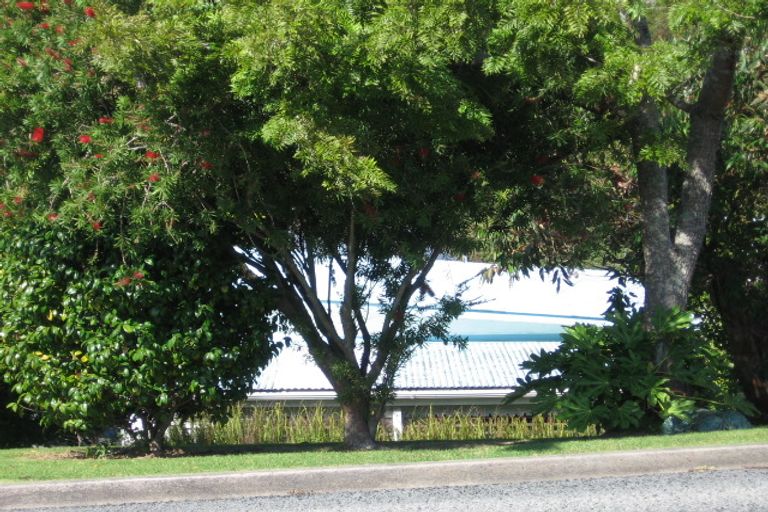 Photo of property in 2/16 Matipo Road, Mairangi Bay, Auckland, 0630