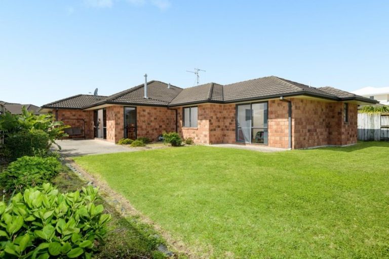 Photo of property in 7 Waterside Drive, Pyes Pa, Tauranga, 3112