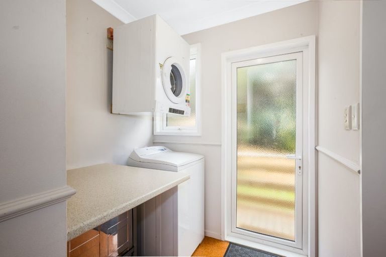 Photo of property in 9 Gaff Place, Whitby, Porirua, 5024