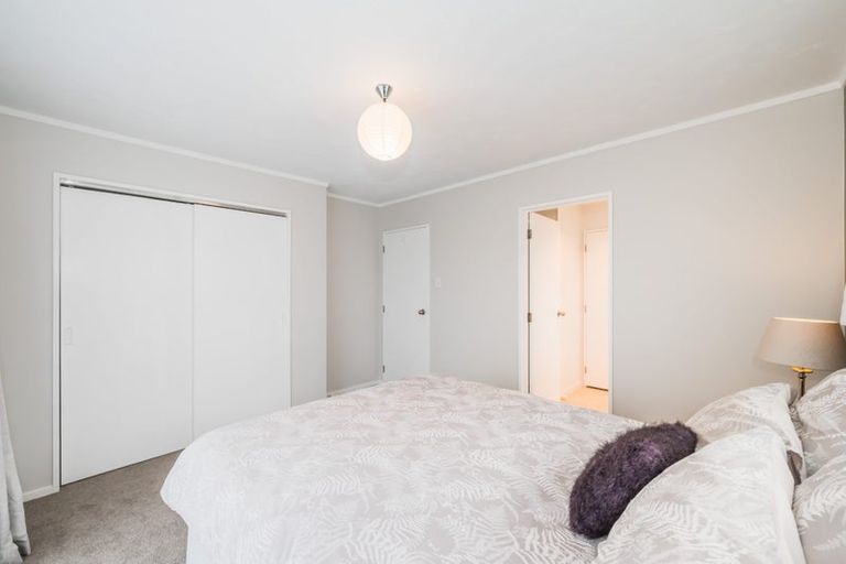 Photo of property in 19a Ruru Street, Waikanae, 5036